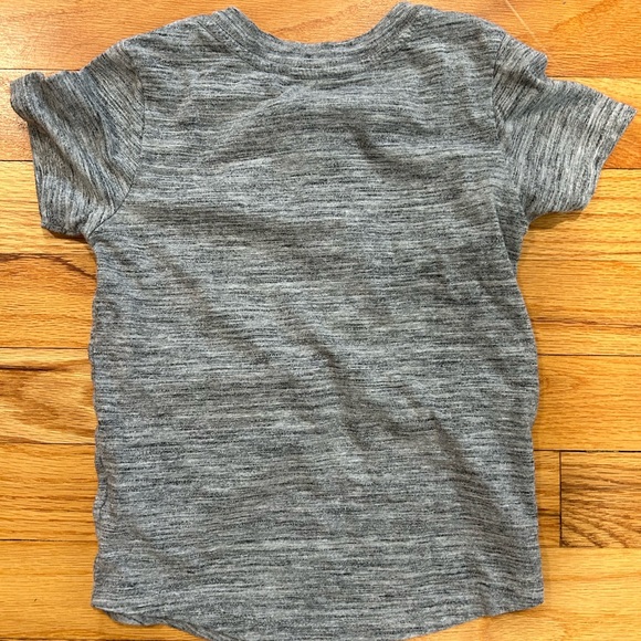 Bundle of size 2T Carters new with Tags plus two Cat & Jack new but no tags - Picture 9 of 11